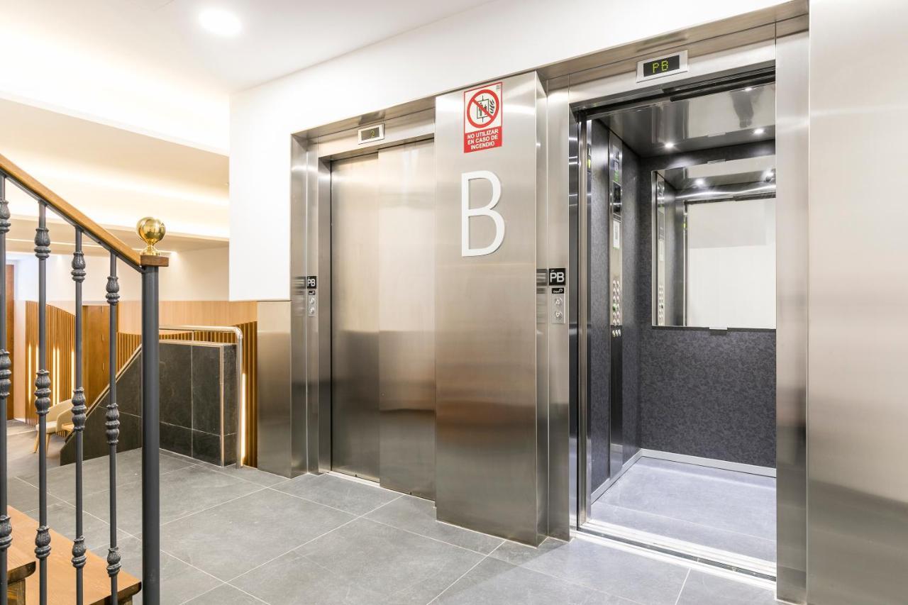 Feelathome Goya Apartments マドリード エクステリア 写真
