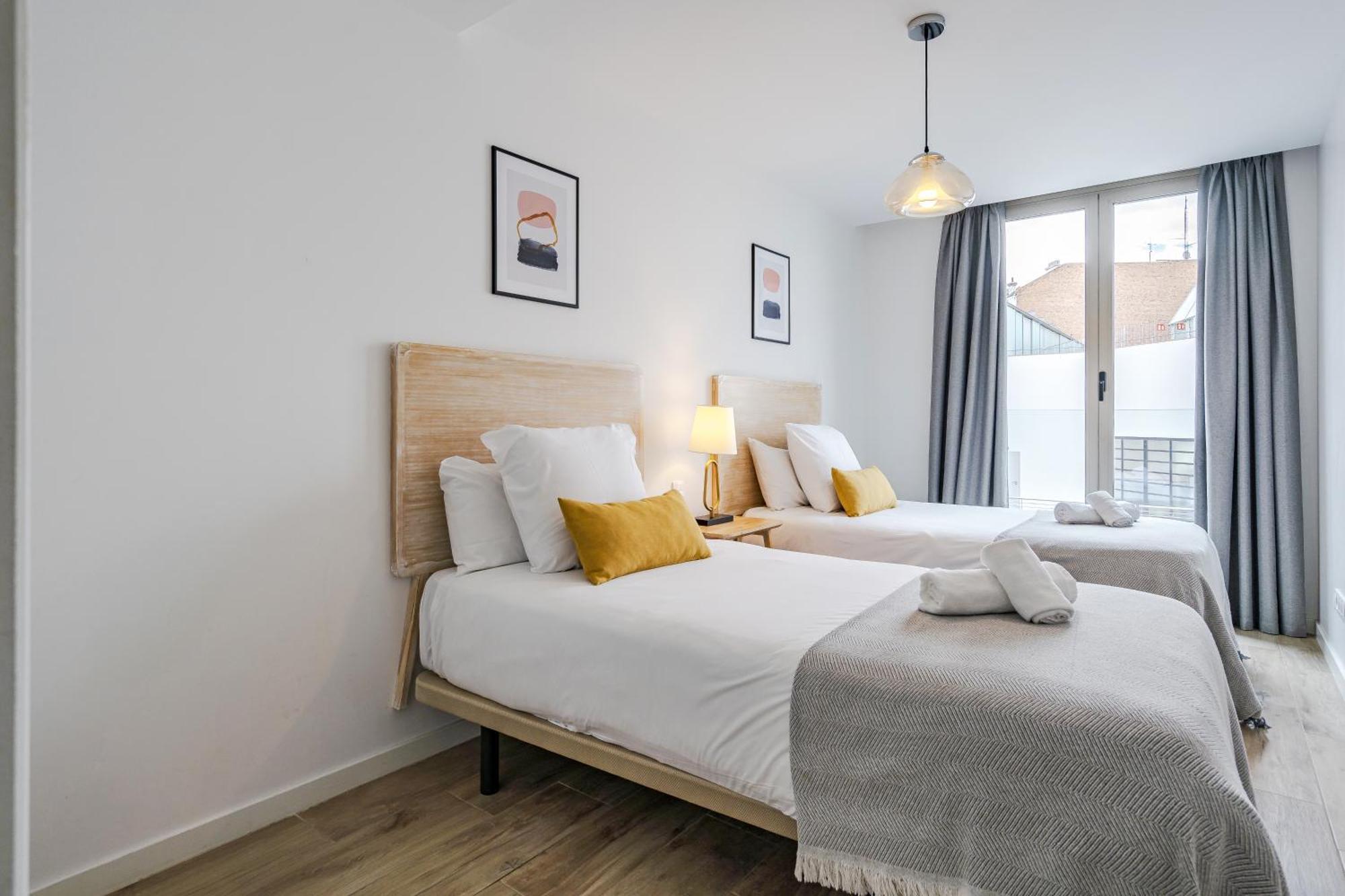 Feelathome Goya Apartments マドリード エクステリア 写真